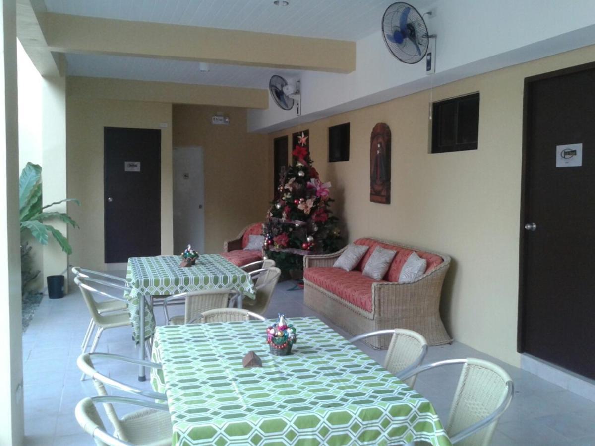 11Th Street Bed And Breakfast Bacolod Exteriér fotografie