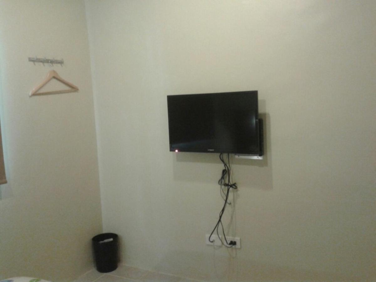11Th Street Bed And Breakfast Bacolod Pokoj fotografie